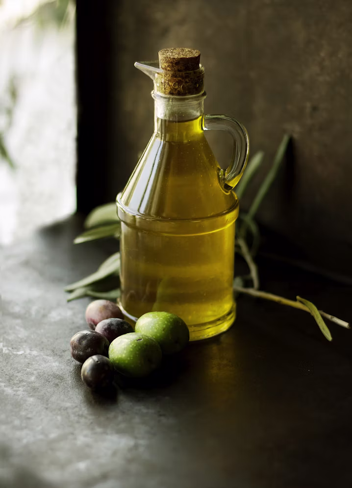 Olio d’Oliva, l’Oro Liquido del Mediterraneo